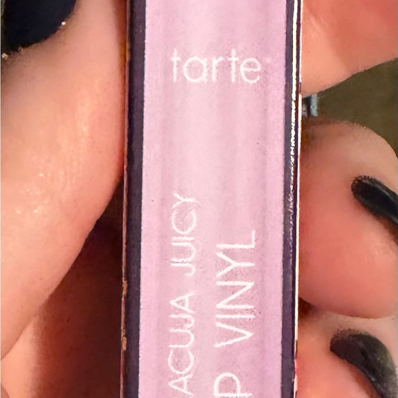 Tarte Juicy Couture Lip Vinyl - Vanilla Cupcake - Picture 3 of 7